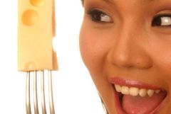 Consommer du fromage à la fin du repas, l'avis d'une nutritionniste!